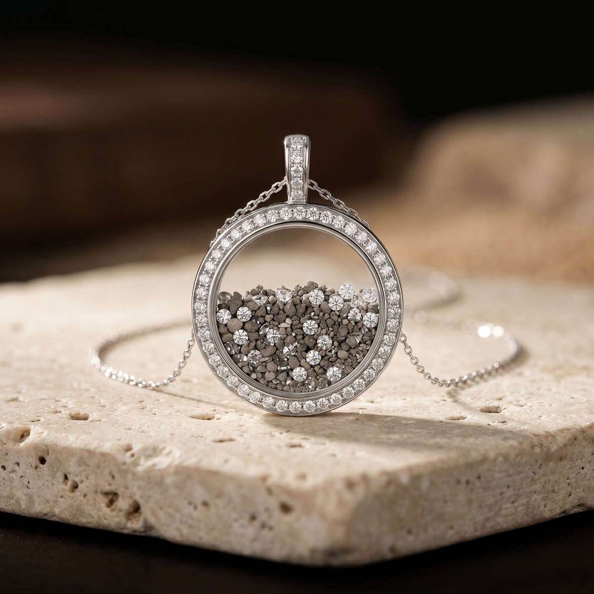 The Glory of Zion silver floating pendant